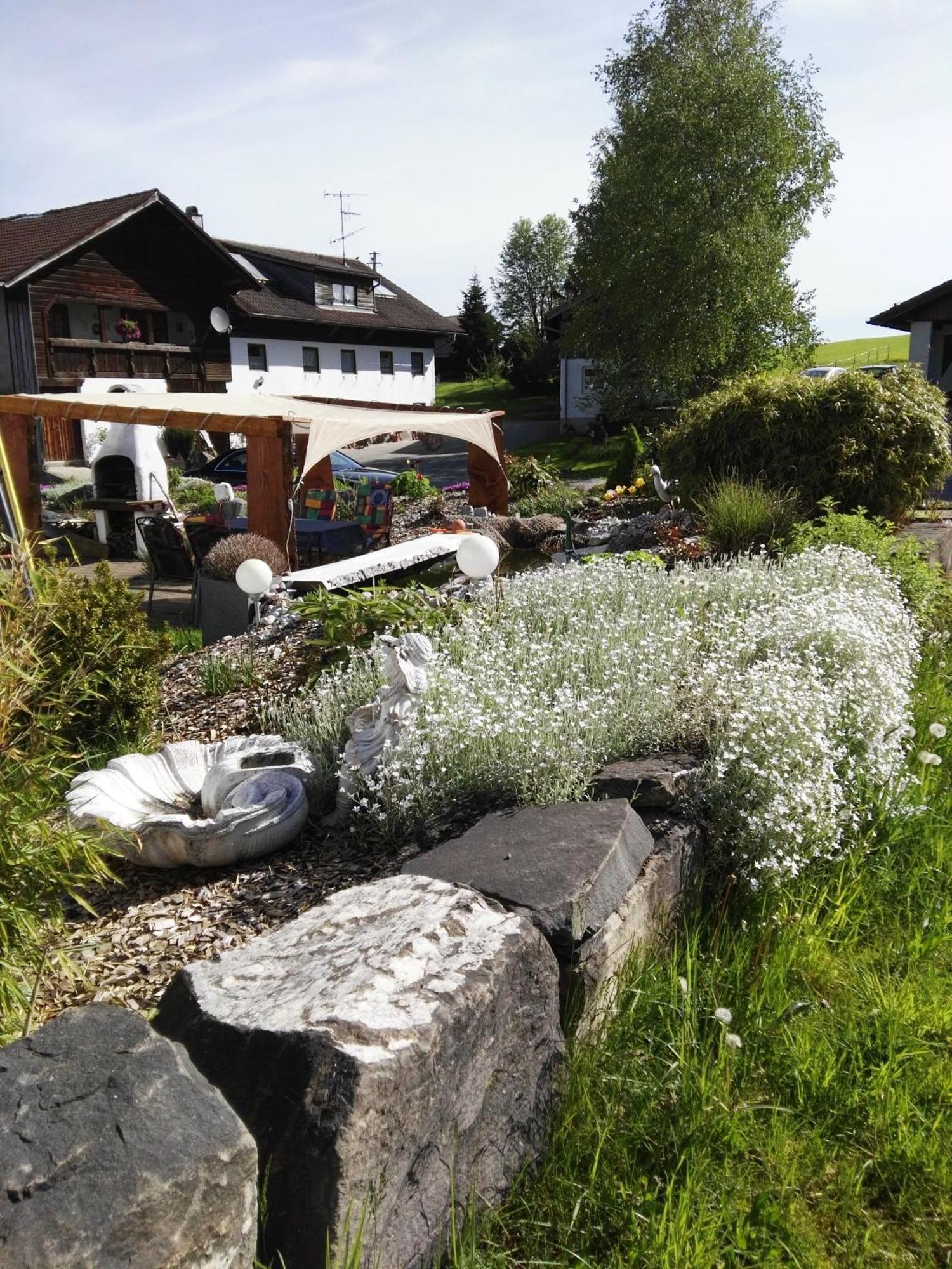 Gemuetliche Ferienwohnung In Urigem Bauernhaus Pfronten Exterior foto